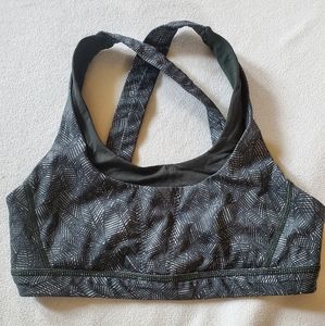 Lululemon Run: Stuff Your Bra